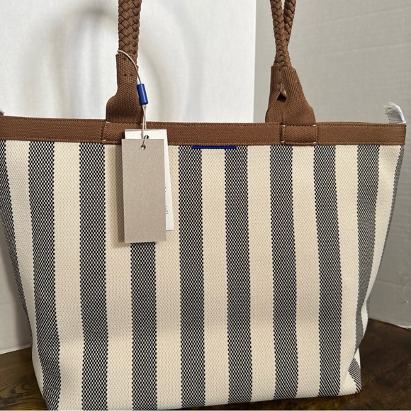 ROTHYS Rothy's The Lightweight Zip Tote Cabana Stripe Cream Black Camel NEW Tags - Picture 3 of 14